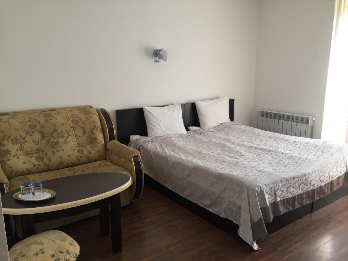 Hotel Central Dżermuk Zewnętrze zdjęcie
