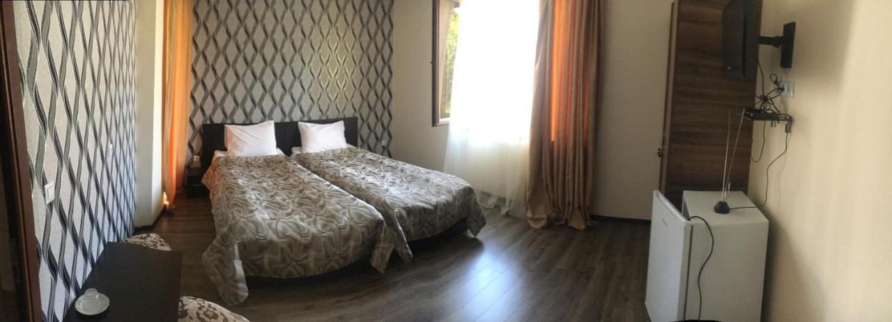Hotel Central Dżermuk Zewnętrze zdjęcie
