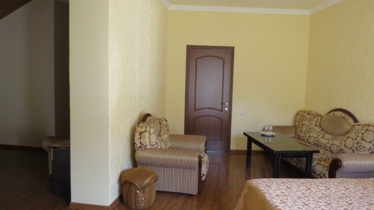 Hotel Central Dżermuk Zewnętrze zdjęcie